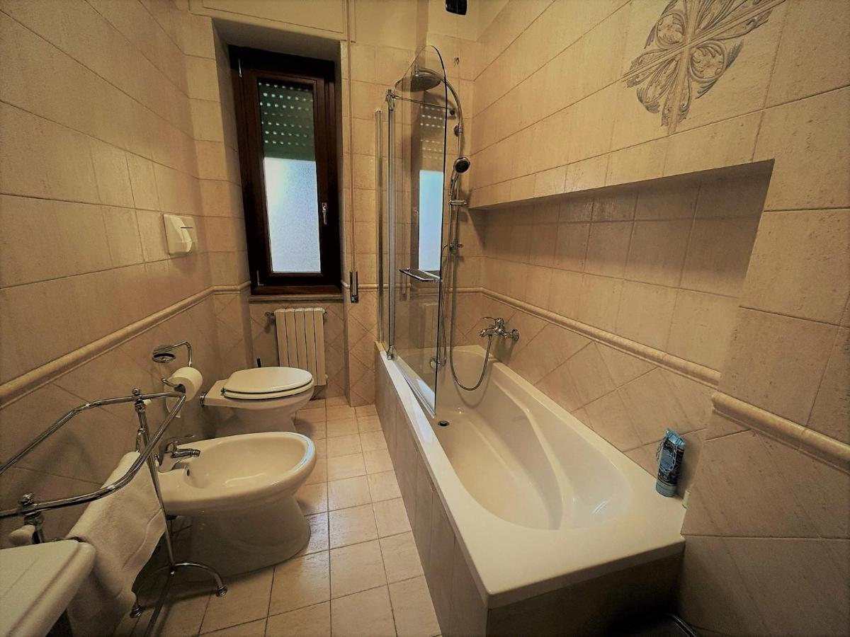 Acquamarina Holiday House Salerno Exterior foto